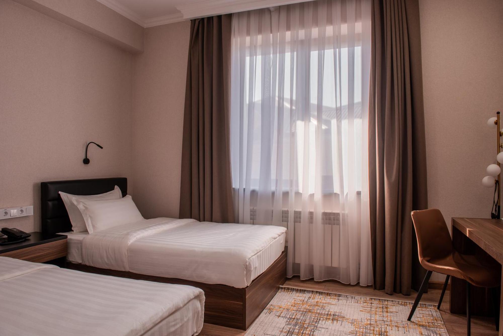 Silk Road Premium Hotel Ташкент Экстерьер фото